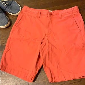 🍀5/$20 GAP coral flat front shorts